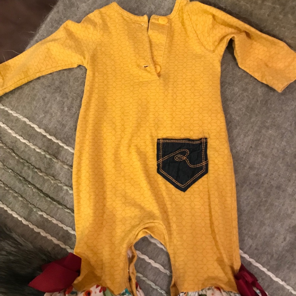 Ric Rac and Ruffles cowboy romper - Picture 2 of 2